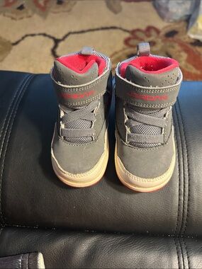 Jordan Kids Gray and Pink High-Top Sneakers